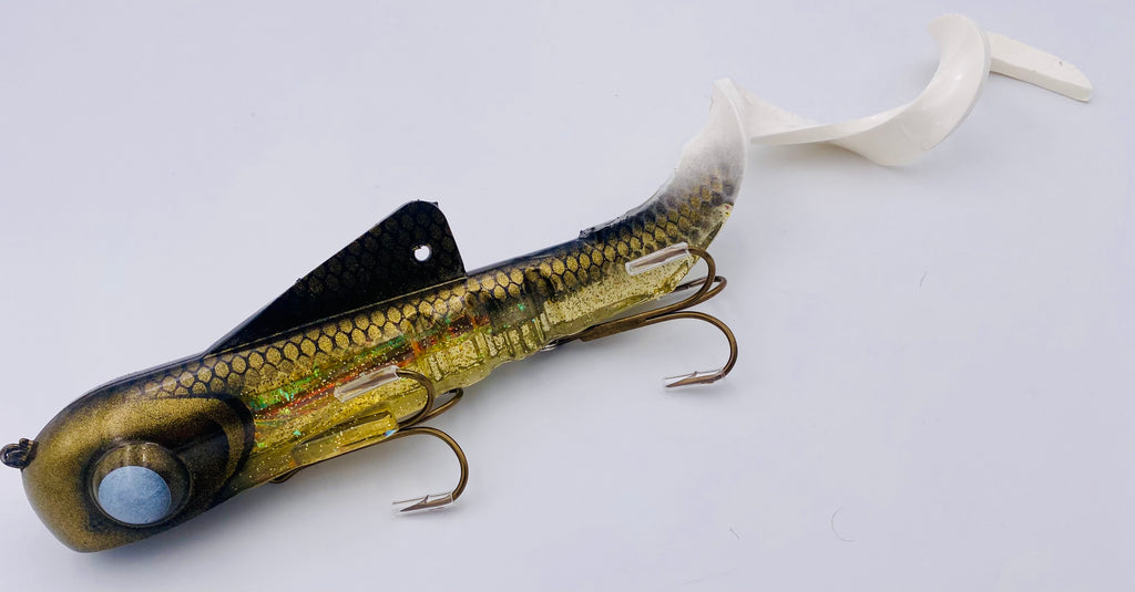 Custom Shallow Regular Bull Dawg Cracked Ice WI Walleye