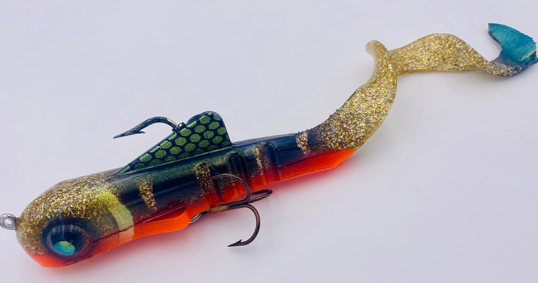 custom length hooks for fishing Spring Bull Dawg Black Hills Gold – Fin Rage Tackle Color:Emerald & Brown Daiwa Bw2 Reel | carbon steel construction cotw_12