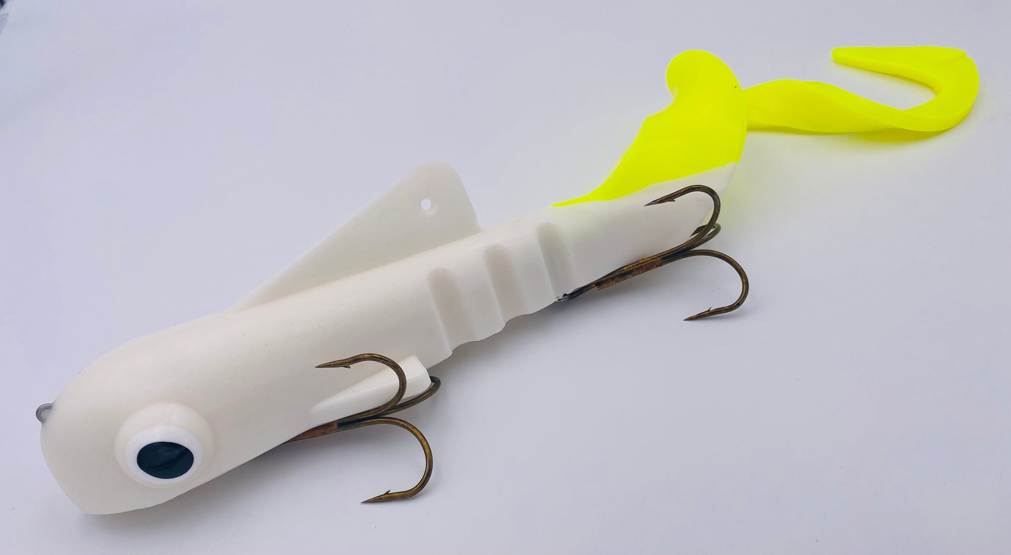bulldog fishing lures Shallow Super Magnum Bull Dawg Lemon Tail – Fin Rage Tackle
