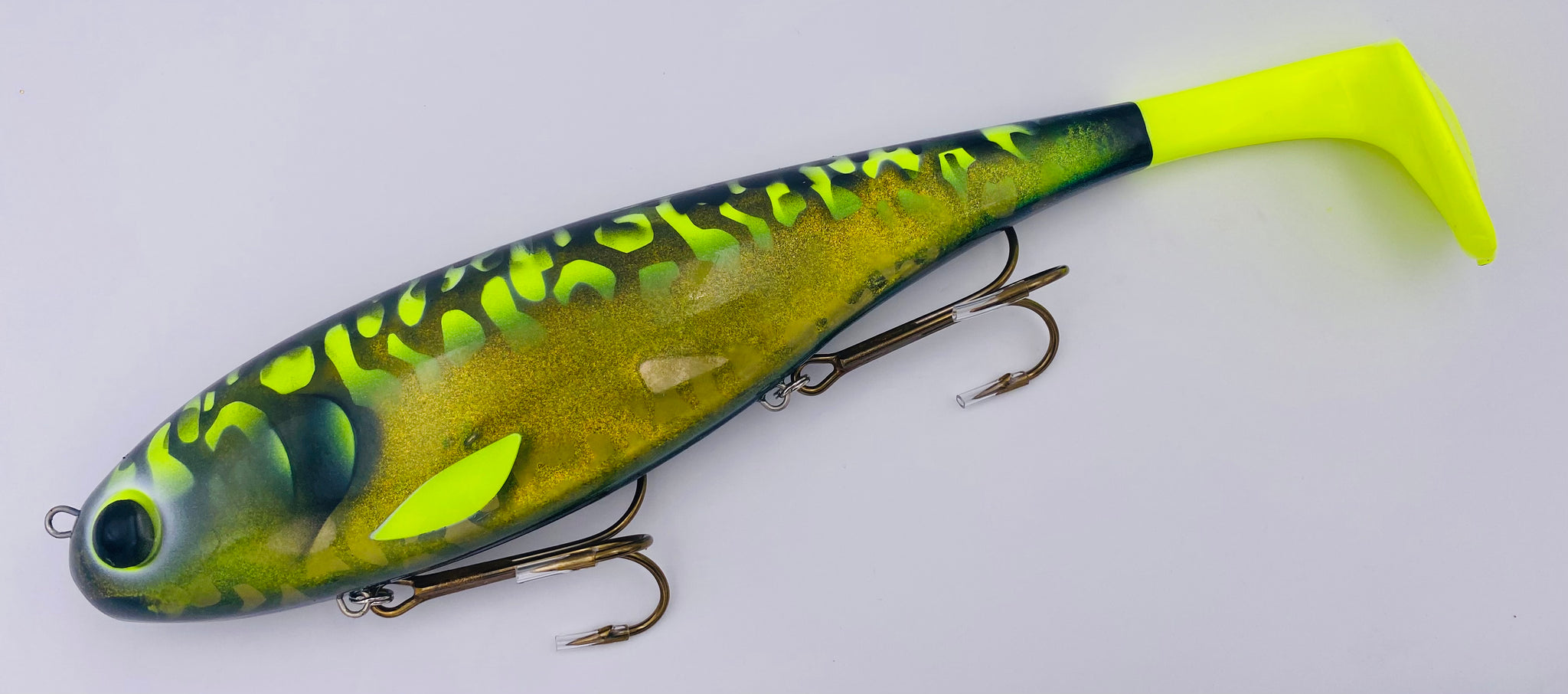 Custom Monster Swimmin' Dawg Lunar Alien Eelpout – Fin Rage Tackle